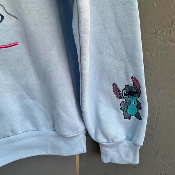 Disney Lilo And Stitch Light Blue Pullover Crewneck Sweater Size XL - Picture 7 of 11
